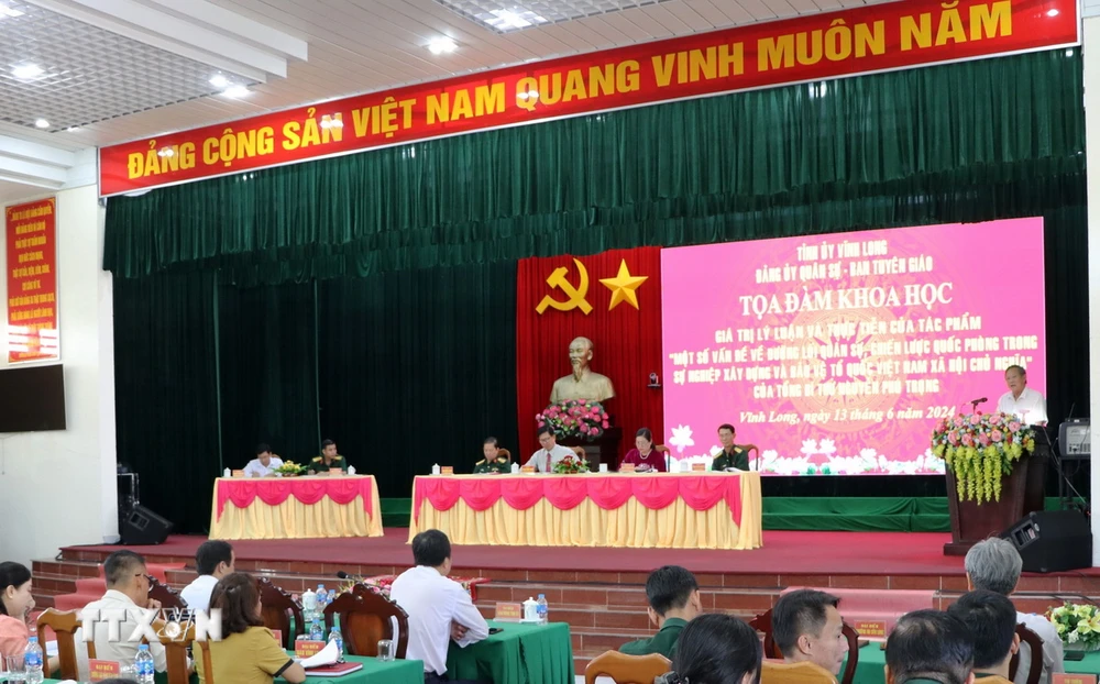 Quang cảnh buổi tọa đàm. (Ảnh: Phạm Minh Tuấn/TTXVN)