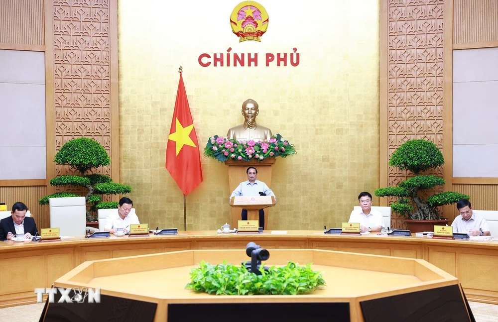 Thủ tướng Phạm Minh Chính chủ trì phiên họp Chính phủ chuyên đề về xây dựng pháp luật tháng 8 năm 2024. (Ảnh: Dương Giang/TTXVN)