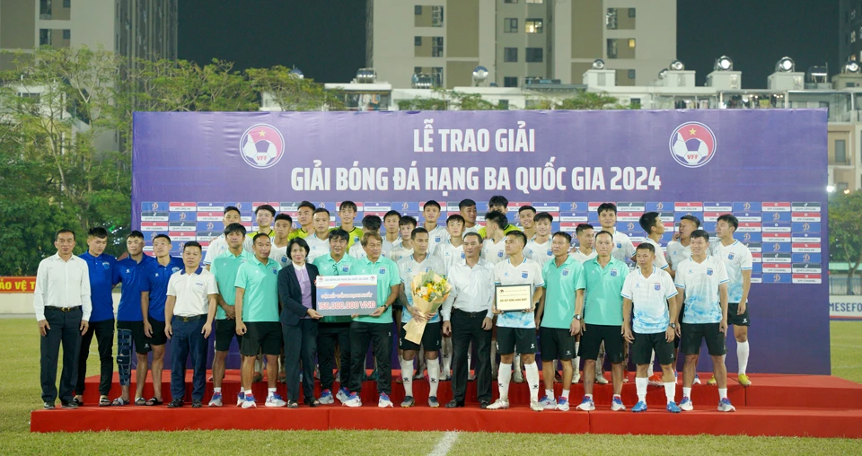 Đội Quảng Ninh xếp đồng giải Nhất Giải Bóng đá hạng Ba quốc gia 2024. (Nguồn: VFF)