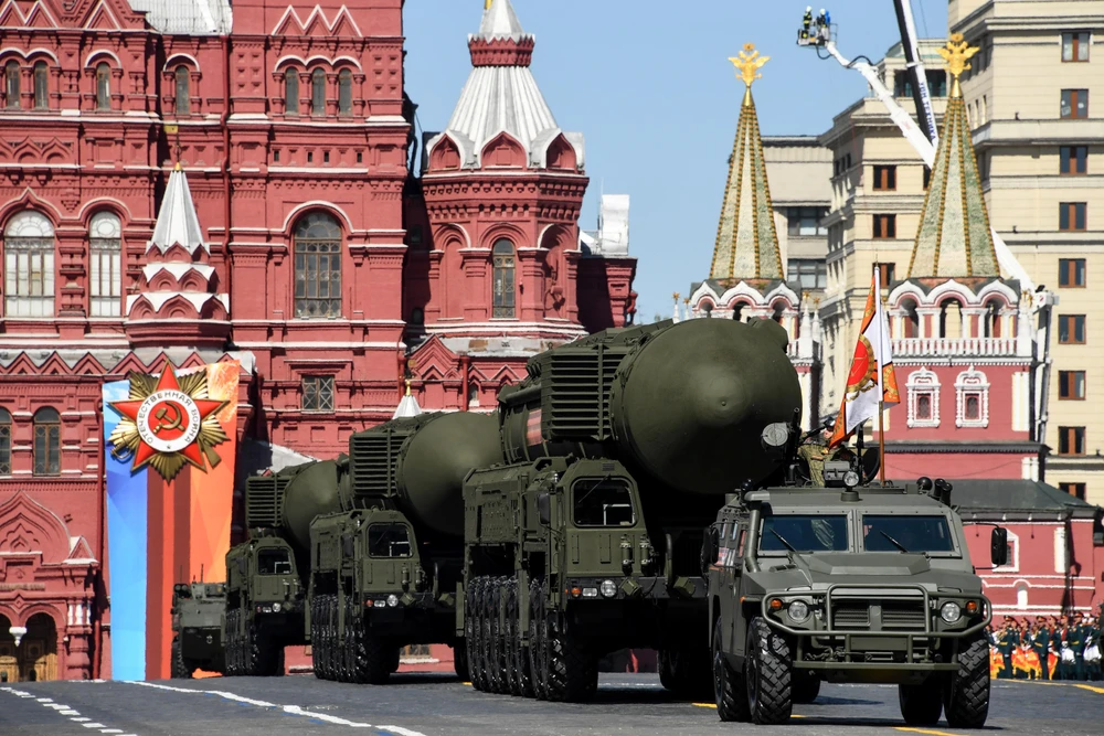 Tên lửa liên lục địa Yars RS-24 của Nga tại lễ diễu binh mừng Ngày Chiến thắng trên Quảng trường Đỏ ở Moskva, Nga ngày 9/5/2018. (Ảnh: AFP/TTXVN)
