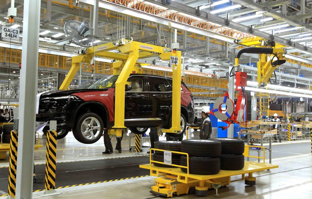 Nhà máy sản xuất ôtô VinFast (Tập đoàn Vingroup) có quy mô và hiện đại hàng đầu thế giới. (Ảnh: An Đăng/TTXVN)