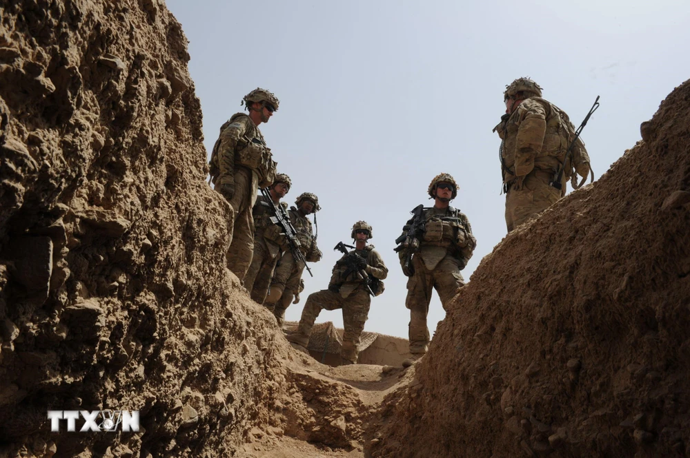 Binh sỹ Mỹ tuần tra tại căn cứ tỉnh Kandahar, ngày 7/8/2011. (Ảnh: AFP/TTXVN)
