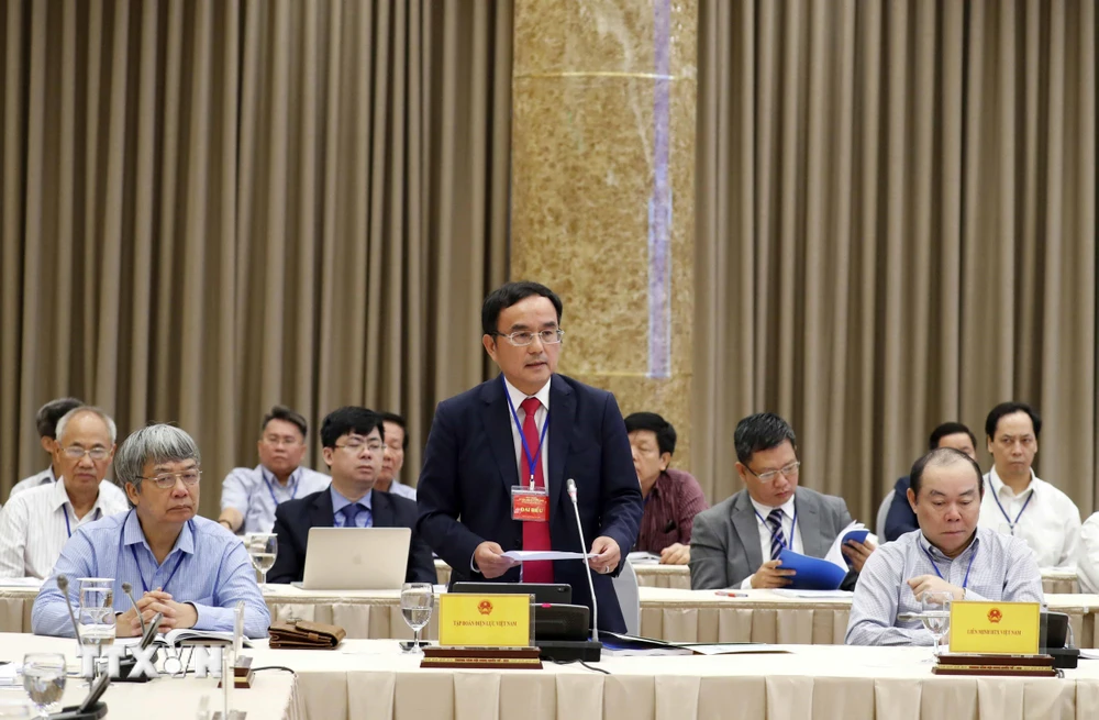 Ông Dương Quang Thành, Chủ tịch Hội đồng thành viên Tập đoàn Điện lực Việt Nam (EVN), đại diện Khối doanh nghiệp Nhà nước phát biểu. (Ảnh: Thống Nhất/TTXVN)