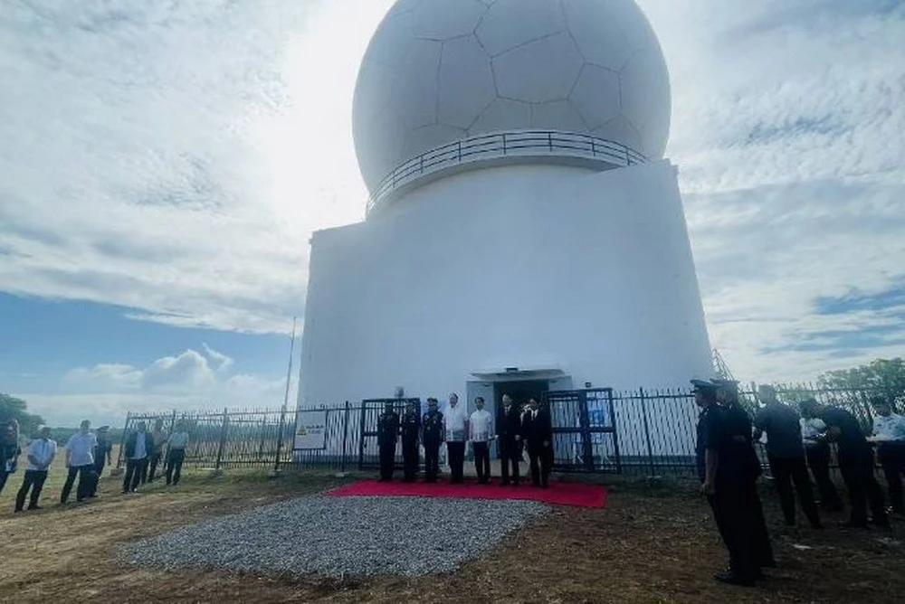 Bộ trưởng Quốc phòng Gilberto Teodoro chủ trì lễ nghiệm thu Hệ thống Radar do Nhật Bản chế tạo. (Nguồn: ABS)