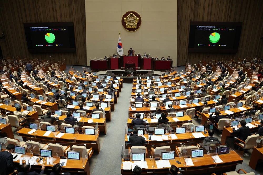 Toàn cảnh một phiên họp Quốc hội Hàn Quốc tại thủ đô Seoul. (Ảnh: Yonhap/TTXVN)