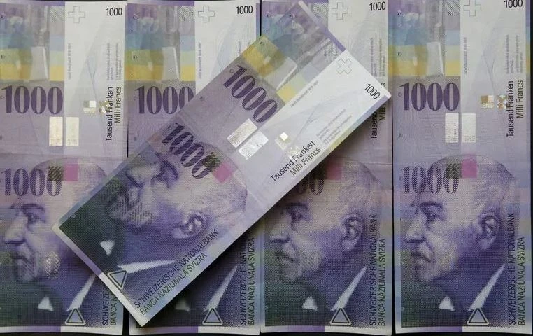 Đồng tiền 1.000 franc Thụy Sĩ. (Nguồn: finance.yaho)