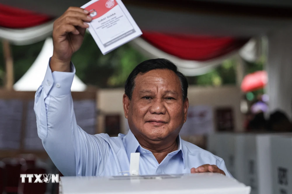 Ông Prabowo Subianto tại điểm bỏ phiếu ở Bogor ngày 14/2/2024. (Ảnh: AFP/TTXVN)