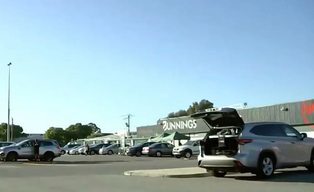 Vụ việc xảy ra tại một bãi đậu xe ở Willetton, Perth, Australia. (Nguồn: AP)