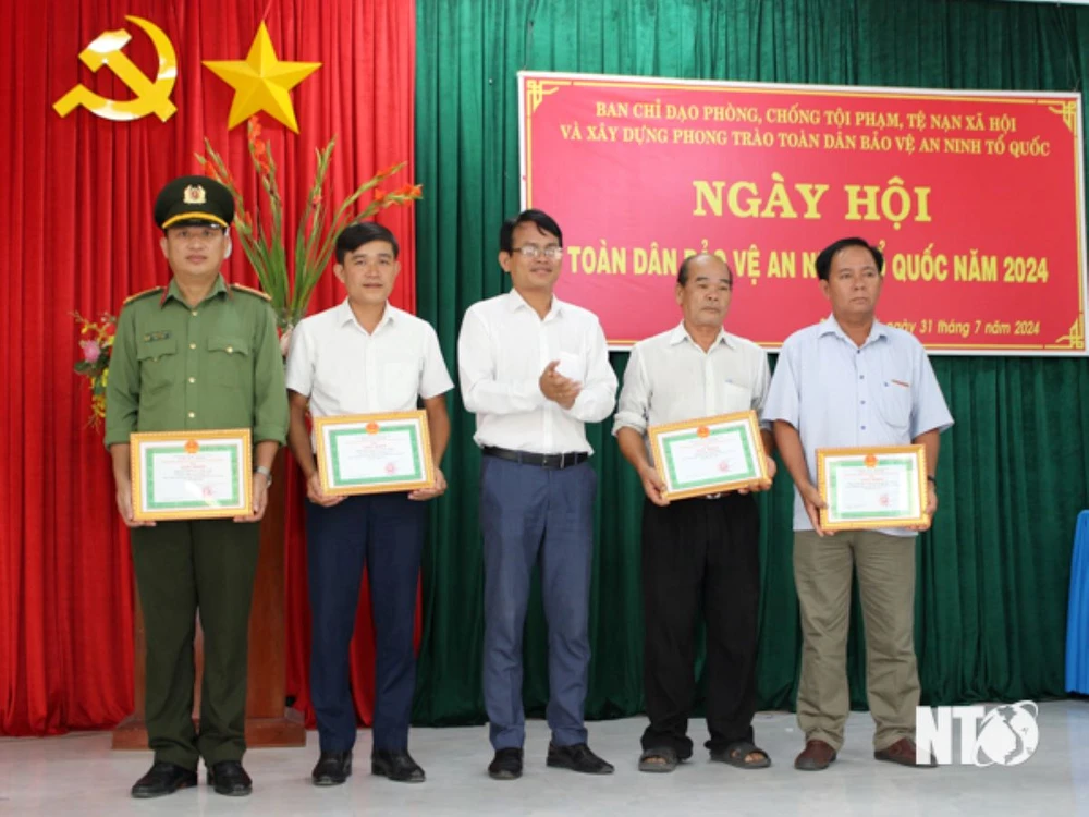 Tỉnh Ninh Thuận đẩy mạnh phong trào toàn dân bảo vệ an ninh Tổ quốc 