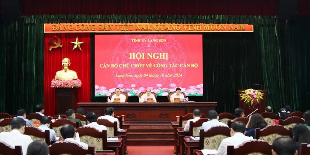 Toàn cảnh Hội nghị cán bộ chủ chốt về công tác cán bộ. (Ảnh: Cổng thông tin điện tử Lạng Sơn)