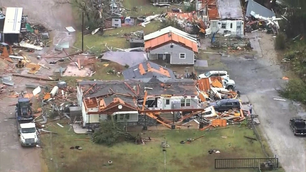 Nhiều ngôi nhà ở Oklahoma bị tàn phá. (Ảnh: CNN)