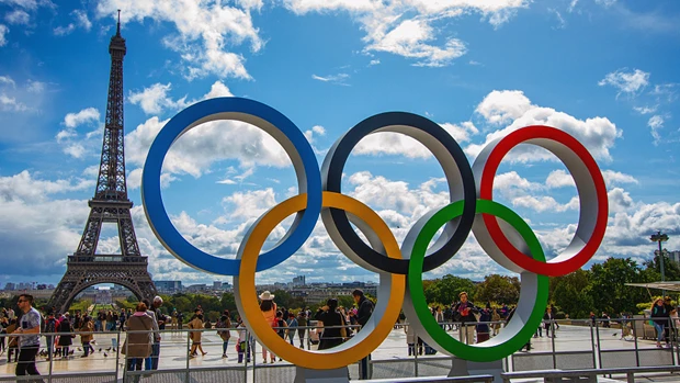 Biểu tượng Olympic ở Paris. (Nguồn: AFP)