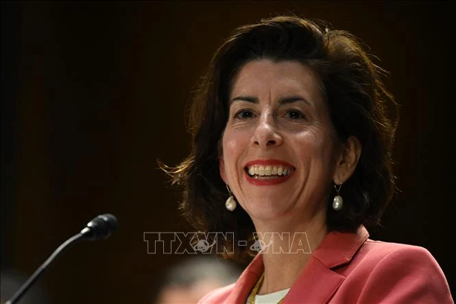 Bộ trưởng Thương mại Mỹ Gina Raimondo . (Ảnh: AFP/TTXVN)