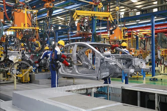 Dây chuyền sản xuất ô tô của Hyundai Thành Công. (Ảnh minh họa: Đức Phương/TTXVN)