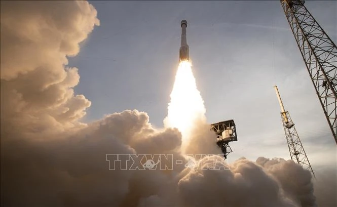 Tên lửa đẩy Atlas V mang theo tàu vũ trụ CST-100 Starliner của Hãng Boeing rời bệ phóng tại Trạm không quân Mũi Canaveral ở Florida, Mỹ ngày 19/5/2022. (Ảnh tư liệu: AFP/TTXVN)