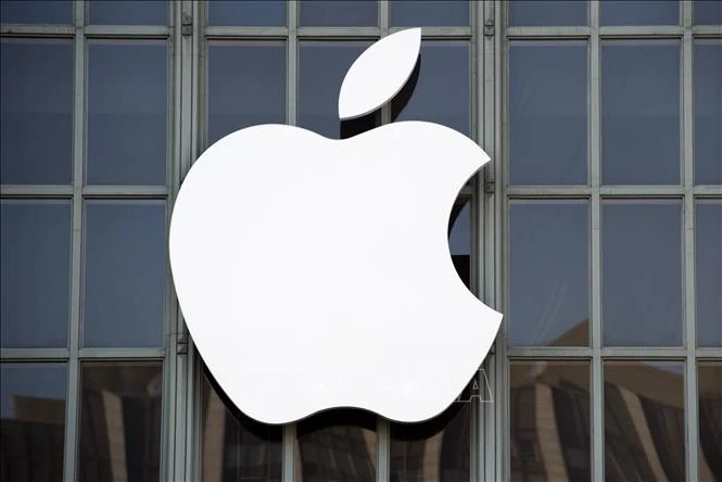 Biểu tượng Apple tại San Francisco, California, Mỹ. (Ảnh: AFP/ TTXVN)