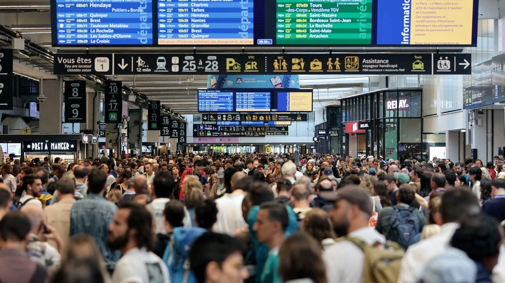 SNCF ước tính khoảng 250.000 hành khách đã bị ảnh hưởng trong ngày 26/7. (Nguồn: GettyImages)