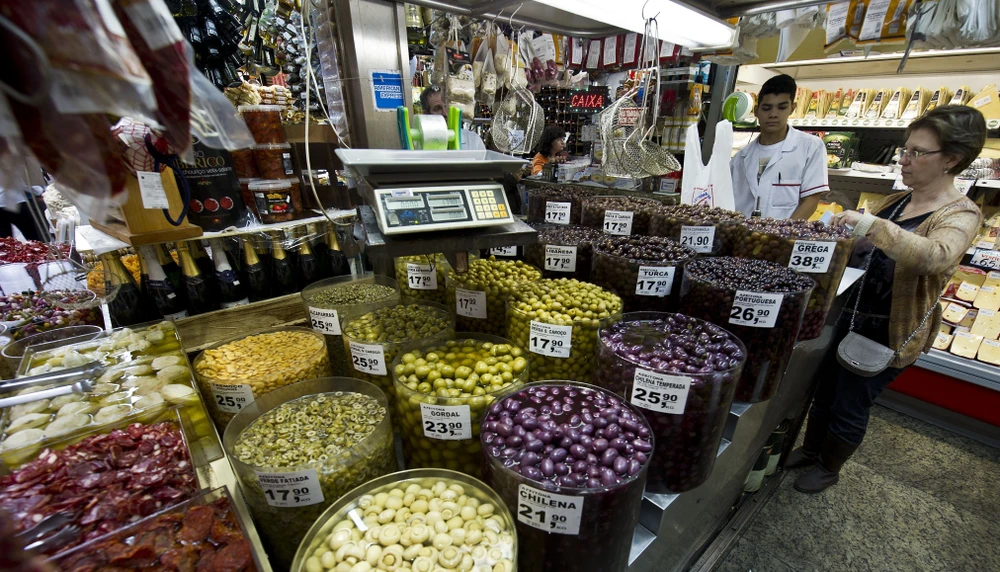Một chợ ở Sao Paulo (Brazil). (Ảnh: AFP/TTXVN)