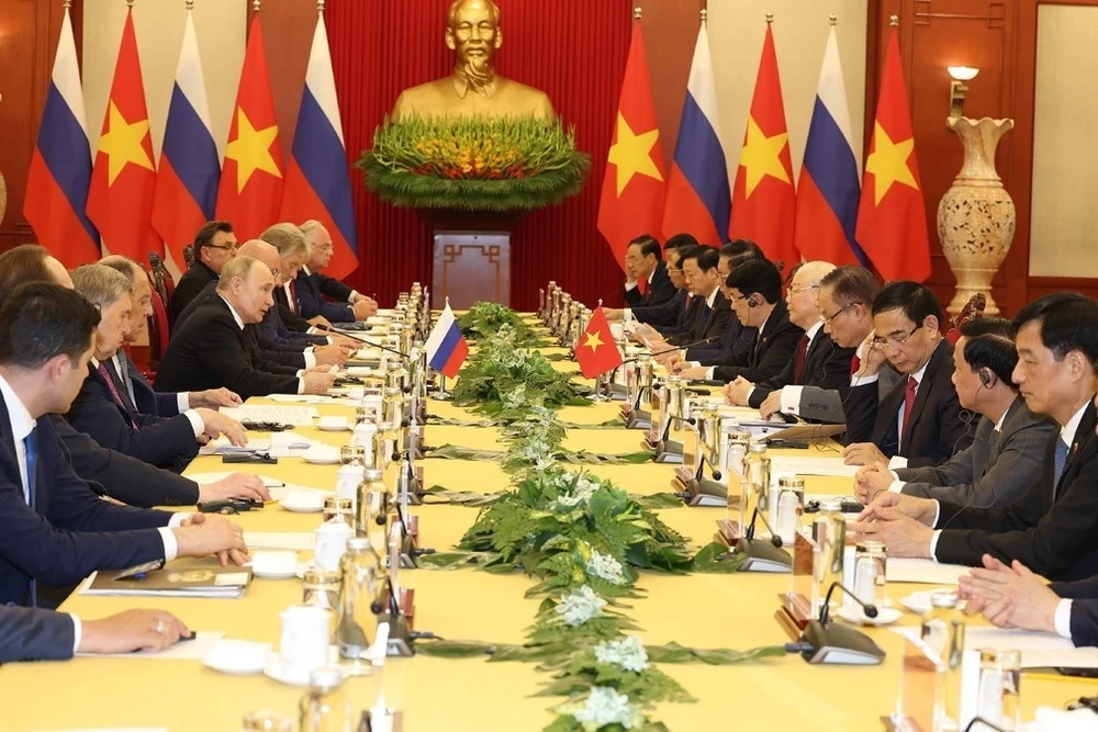 Tổng B&iacute; thư Nguyễn Ph&uacute; Trọng v&agrave; Tổng thống Li&ecirc;n bang Nga Vladimir Putin hội đ&agrave;m tại Trụ sở Trung ương Đảng, chiều 20/6/2024. Ảnh: Tr&iacute; Dũng/TTXVN