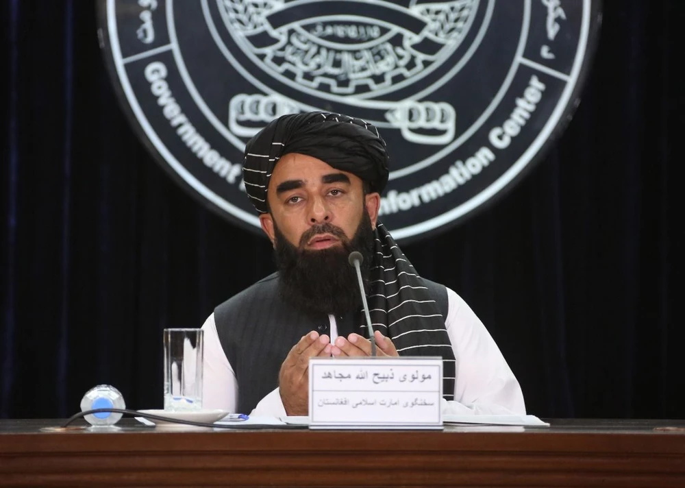 Người phát ngôn chính quyền Taliban Zabihullah Mujahid phát biểu họp báo tại Kabul (Afghanistan), ngày 29/6/2024. (Ảnh: THX/TTXVN)