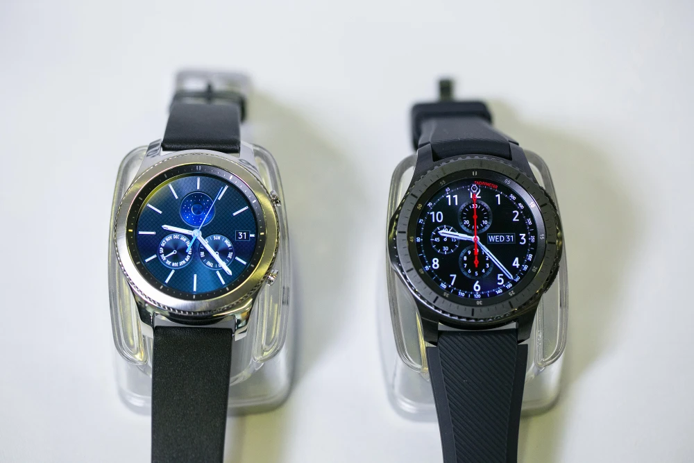 Gear s3 frontier hot sale samsung pay