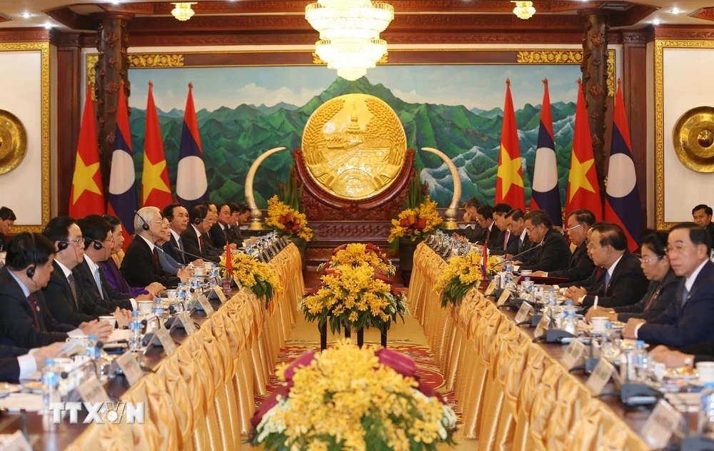 Tổng Bí thư, Chủ tịch nước Nguyễn Phú Trọng hội đàm với Tổng Bí thư, Chủ tịch nước Lào Bounnhang Vorachith. (Ảnh: Trí Dũng/TTXVN)
