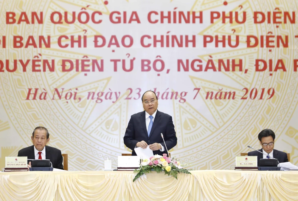 Thủ tướng Nguyễn Xuân Phúc, Chủ tịch Ủy ban Quốc gia Chính phủ điện tử phát biểu. (Ảnh: Thống Nhất/TTXVN)