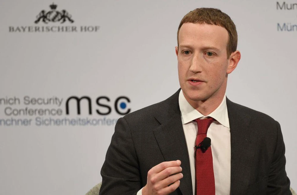 Giám đốc điều hành (CEO) Facebook Mark Zuckerberg phát biểu tại Hội nghị an ninh Munich, Đức. (Nguồn: dpa)