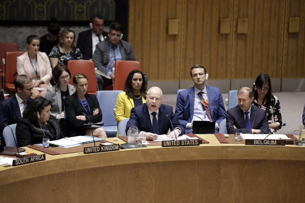 Trong ảnh: Đặc phái viên Nhà Trắng phụ trách vấn đề Trung Đông Jason Greenblatt (giữa, phía trước) phát biểu tại phiên họp Hội đồng Bảo an LHQ ở New York, Mỹ ngày 23/7/2019. (Nguồn: THX/TTXVN)