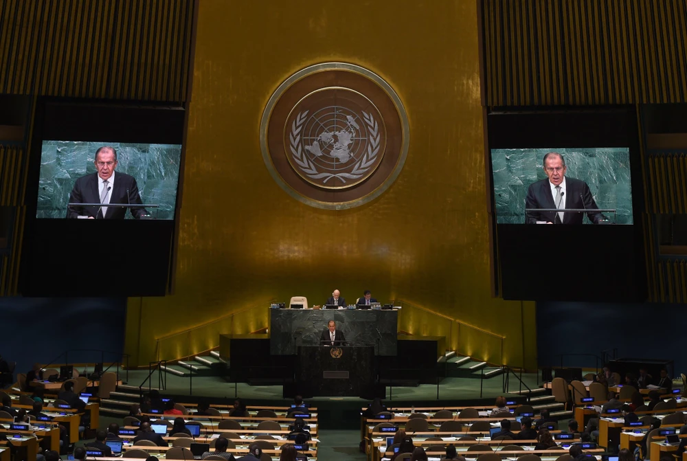Trong ảnh (tư liệu): Ngoại trưởng Nga Sergei Lavrov phát biểu tại một khóa họp của Đại hội đồng Liên hợp quốc. (Nguồn: AFP/TTXVN)