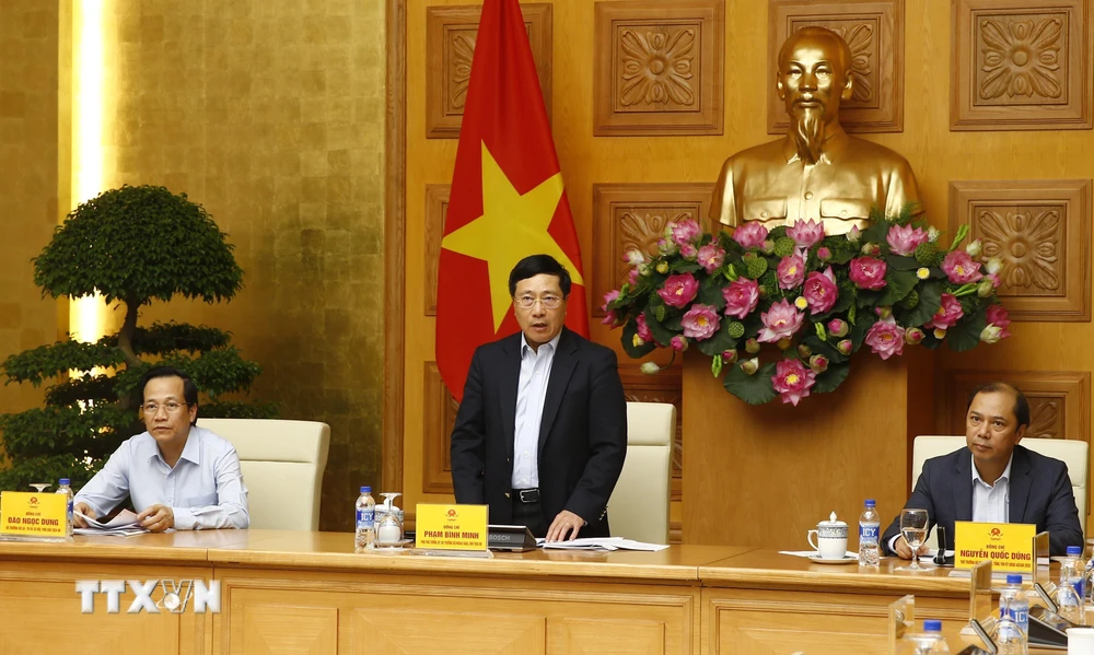 Phó Thủ tướng, Bộ trưởng Bộ Ngoại giao Phạm Bình Minh, Chủ tịch Ủy ban Quốc gia ASEAN 2020 phát biểu chỉ đạo. (Ảnh: Lâm Khánh/TTXVN)