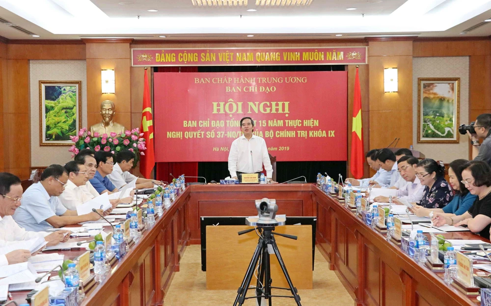 Đồng chí Nguyễn Văn Bình, Trưởng Ban Kinh tế Trung ương, Trưởng Ban Chỉ đạo phát biểu. (Ảnh: Văn Điệp/TTXVN)