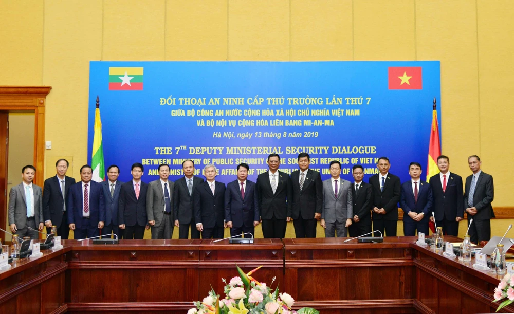 Đại biểu dự Đối thoại An ninh cấp Thứ trưởng lần thứ 7 giữa Bộ Công an Việt Nam và Bộ Nội vụ Myanmar. (Ảnh: Doãn Tấn/TTXVN)