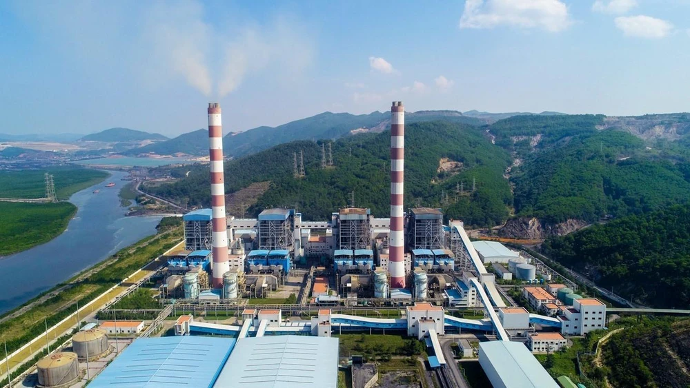 Nhà máy Nhiệt điện Quảng Ninh. (Ảnh: Trung Nguyên-Nguyễn Quý/TTXVN)