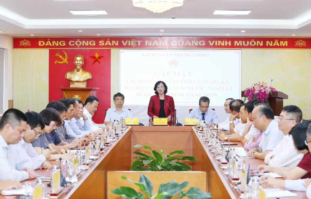Bà Trương Thị Mai, Ủy viên Bộ Chính trị, Bí thư Trung ương Đảng, Trưởng Ban Dân vận Trung ương phát biểu tại buổi gặp mặt. (Ảnh: Phương Hoa/TTXVN)