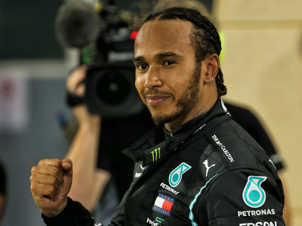 Lewis Hamilton được phong tước Hiệp sĩ trong lễ Vinh danh Năm mới | Vietnam+ (VietnamPlus)