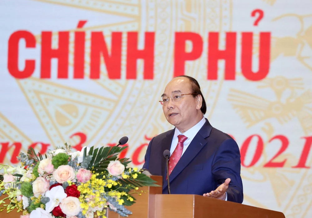 Thủ tướng Nguyễn Xuân Phúc phát biểu tổng kết hội nghị. (Ảnh: Thống Nhất/TTXVN)