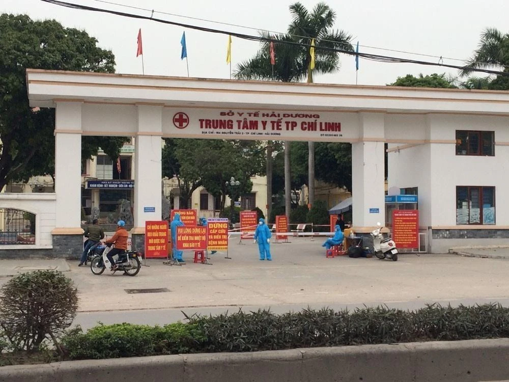 Trước diễn biến phức tạp của dịch COVID-19, Thành phố Chí Linh (tỉnh Hải Dương) đã bắt đầu thực hiện giãn cách xã hội toàn thành phố từ trưa 28/1/2021, theo Chỉ thị của Thủ tướng Chính phủ. (Ảnh: Mạnh Minh/TTXVN)