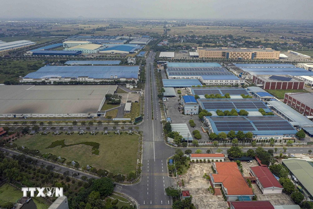 Khu công nghiệp Bảo Minh có diện tích 215ha thuộc xã Liên Minh, huyện Vụ Bản, tỉnh Nam Định hiện có 14 dự án đang hoạt động ở các ngành: cơ khí chính xác, điện tử, lắp ráp linh kiện, máy móc…, tạo việc làm cho khoảng 14,5 nghìn lao động. (Ảnh: Vũ Sinh/TTXVN)