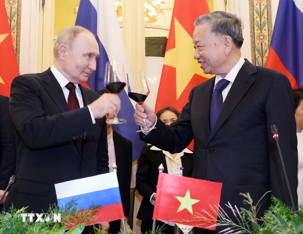 ttxvn_tiec chieu dai putin (1).jpg