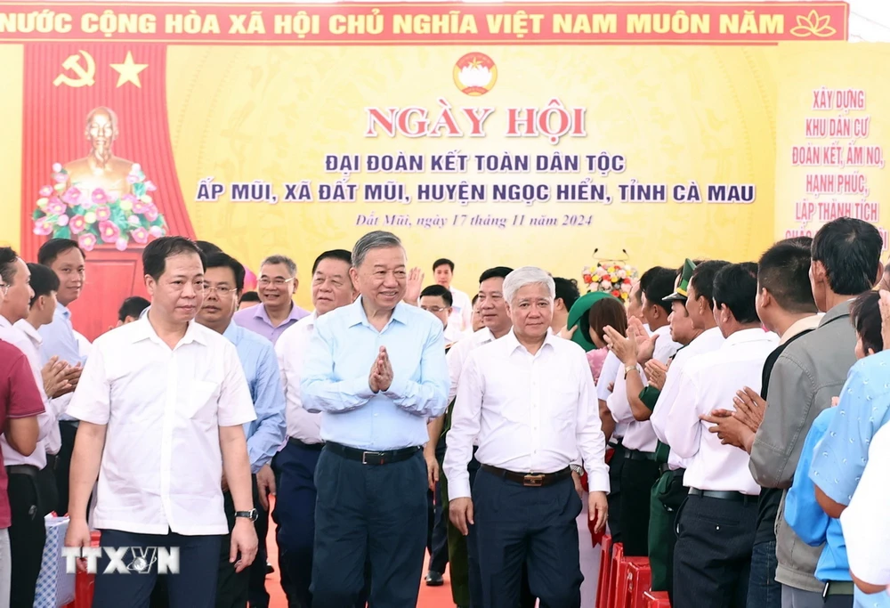 Tổng Bí thư Tô Lâm dự Ngày hội Đại đoàn kết dân tại ấp Mũi, xã Đất Mũi (Cà Mau)- Ảnh 1.