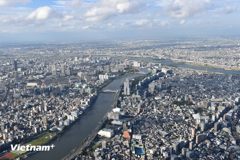 Khung cảnh thủ đô Tokyo nhìn từ tháp Tokyo Skytree. (Ảnh: Nguyễn Tuyến/Vietnam+)