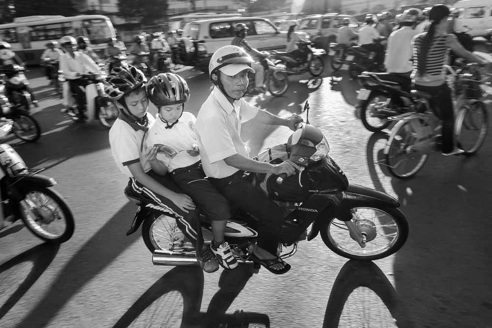 [Photo] Chùm hình ảnh trắng phối đen tuyệt rất đẹp về Thành phố Sài Gòn hình ảnh 2