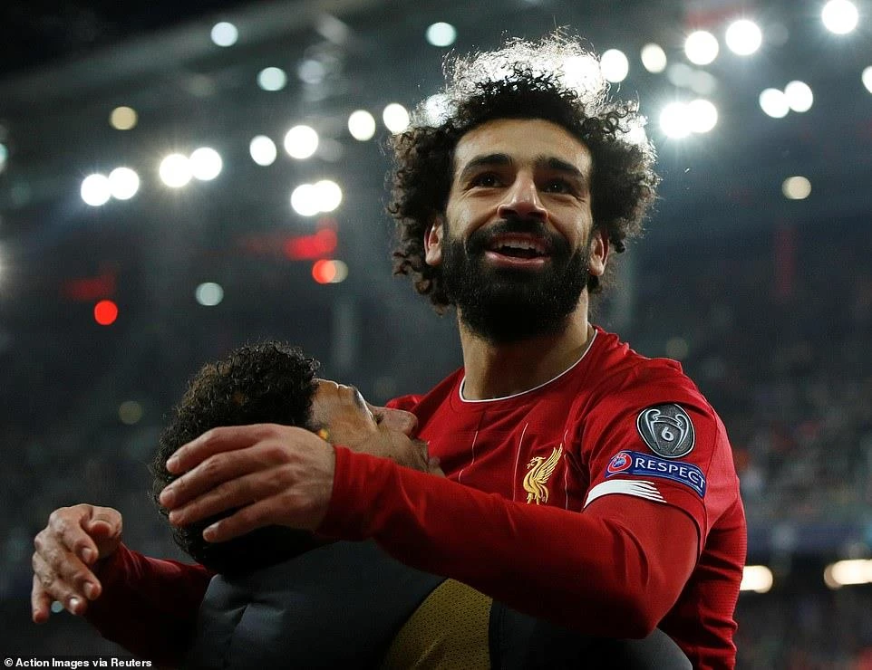 Salah và Liverpool tiếp tục hành trình bảo vệ ngôi vương.