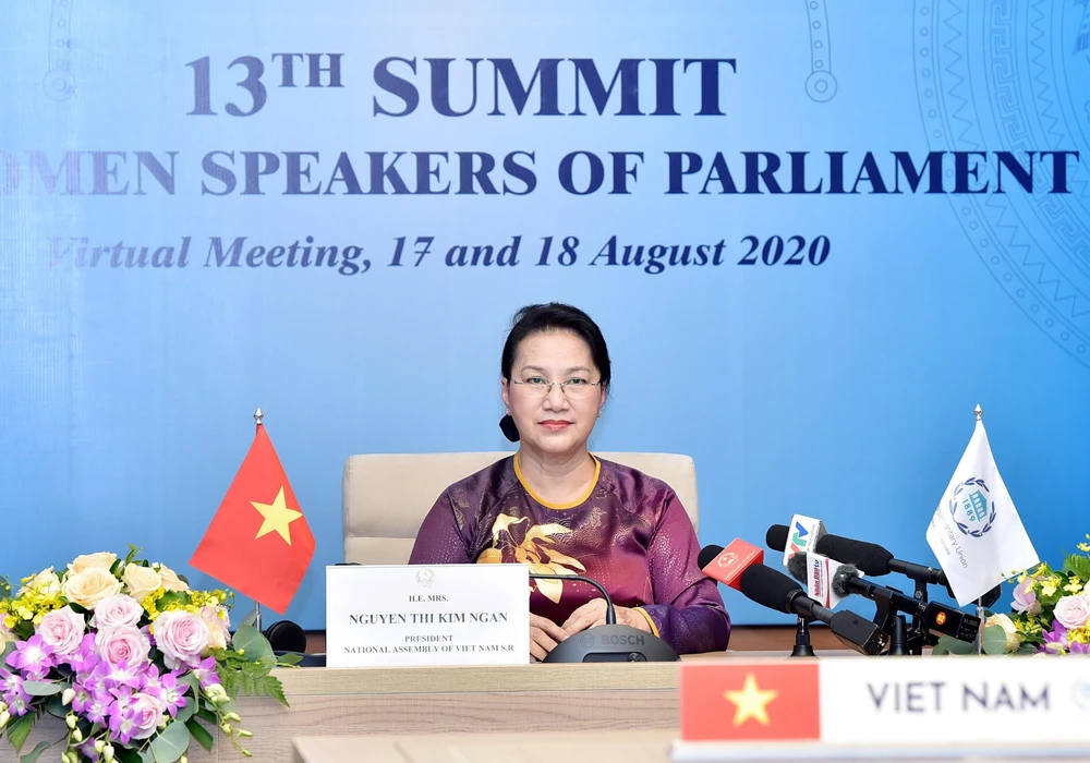 Chủ tịch Quốc hội Nguyễn Thị Kim Ngân tại Hội nghị trực tuyến các Nữ Chủ tịch Quốc hội thế giới lần thứ 13. (Ảnh: Trọng Đức/TTXVN)
