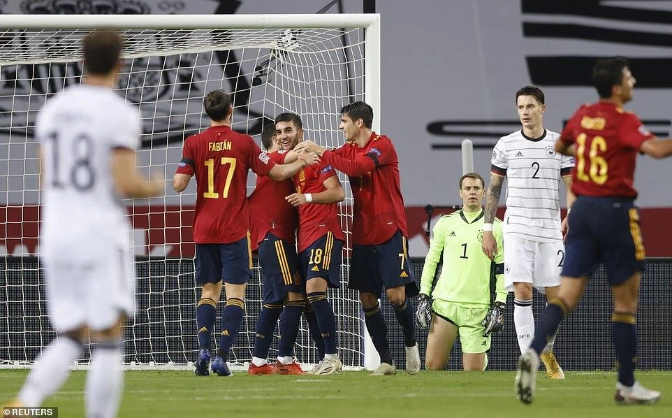 Tây Ban Nha vào bán kết sau màn hủy diệt đội tuyển Đức. (Nguồn: Reuters)