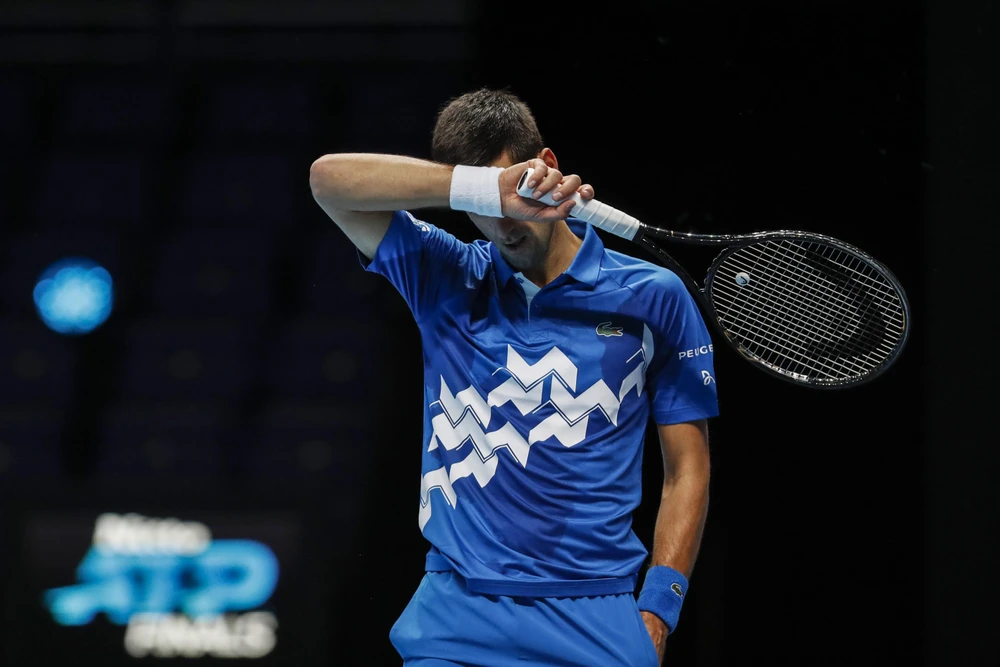 Djokovic đối mặt nguy cơ bị loại. (Nguồn: AP)