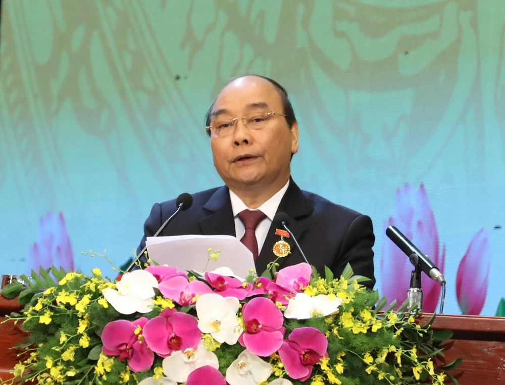 Thủ tướng Nguyễn Xuân phúc phát biểu khai mạc Đại hội Thi đua yêu nước toàn quốc lần thứ X. (Ảnh: Văn Điệp/TTXVN)