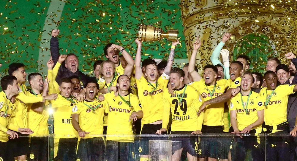 Dortmund lần thứ 5 giành Cúp Quốc gia Đức. (Nguồn: Getty)