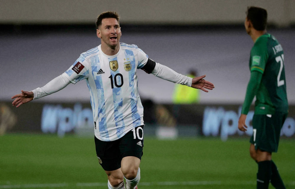 Messi lập hat-trick giúp Argentina chiến thắng. (Nguồn: AFP)